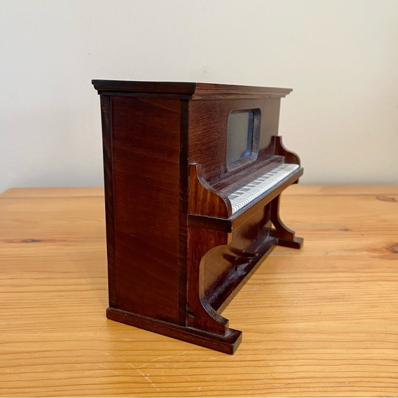 Vintage Upright Piano Music Box Reuge Swiss Musical The Entertainer Miniature - Picture 3 of 10